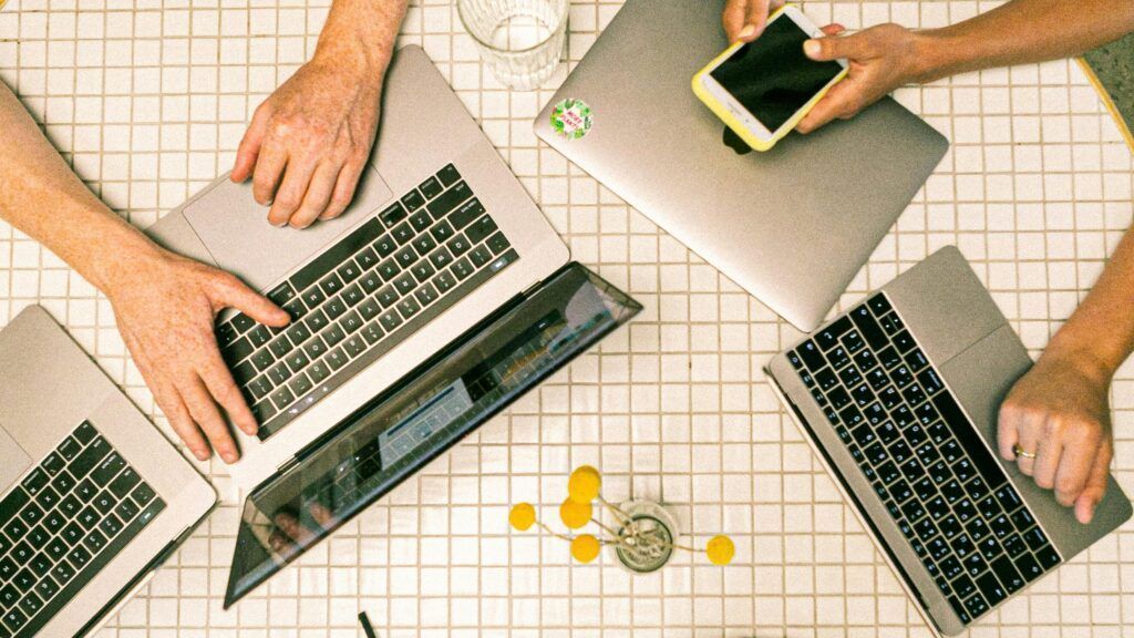 Tendencias Redes Sociales Verano 2026: Guía Para Tu Negocio En Córdoba Nogomet