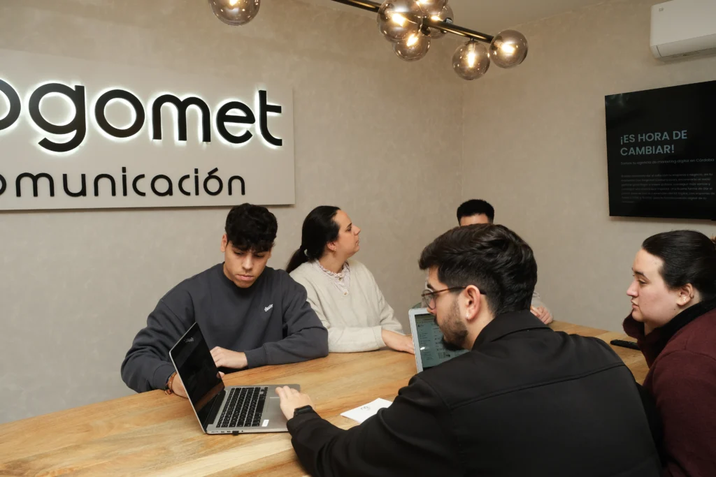 Tendencias Redes Sociales Verano 2026: Guía Para Tu Negocio En Córdoba Nogomet